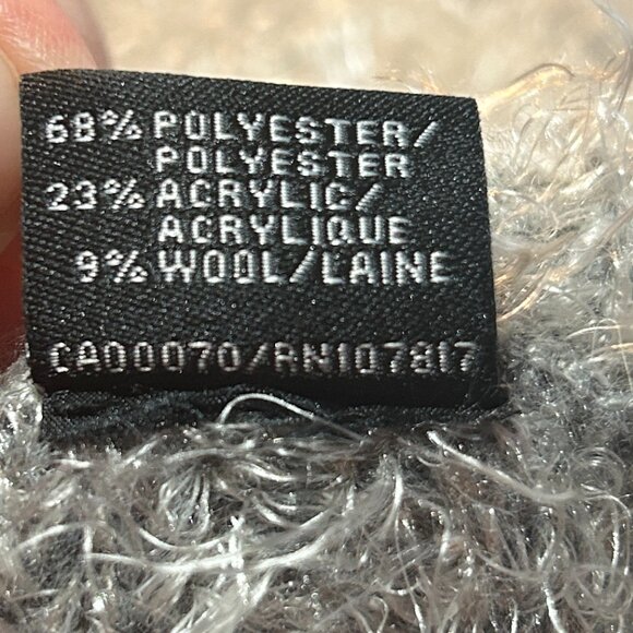 Vintage Y2K Eyelash Knit Gray Striped V-Neck Sweater Sz L Coquette Girlie Fluffy - Picture 7 of 9